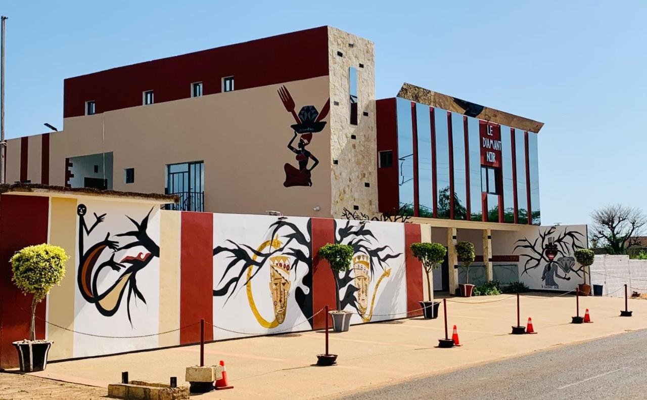 Le Diamant Noir Hotel Nguekokh Bagian luar foto