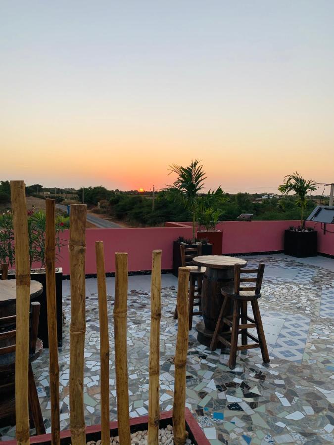 Le Diamant Noir Hotel Nguekokh Bagian luar foto