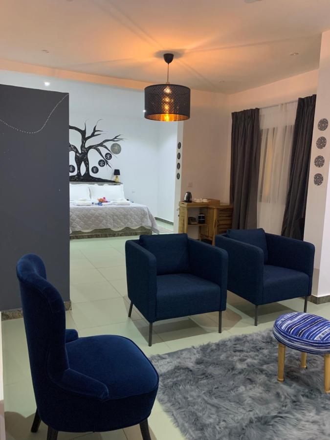 Le Diamant Noir Hotel Nguekokh Bagian luar foto